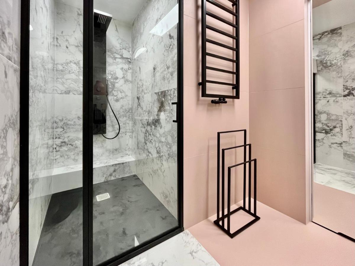 Apartamenty Maxa Czornyja 옐레니아구라 외부 사진