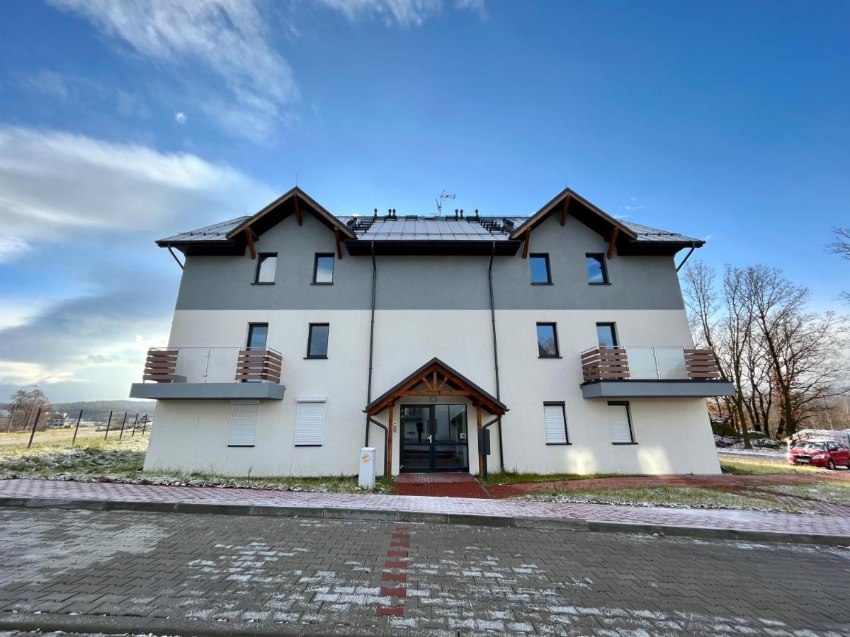 Apartamenty Maxa Czornyja 옐레니아구라 외부 사진